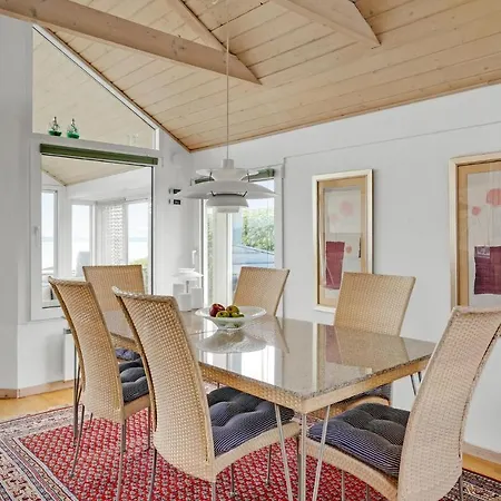 Stunning In With Wifi And 2 Bedrooms 2